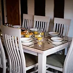Casa vacanze Beautiful Grade 2 Listed Building - West Wing Bowness-on-Windermere
