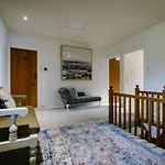 Beautiful Grade 2 Listed Building - West Wing 別荘 ボウネス＝オン＝ウィンダミア