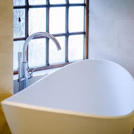 Beautiful Grade 2 Listed Building - West Wing Dom wakacyjny Bowness-on-Windermere