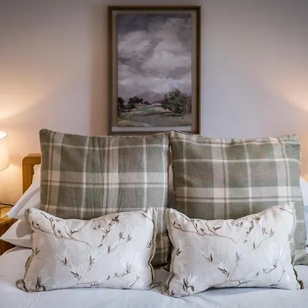 Dom wakacyjny Beautiful Grade 2 Listed Building - West Wing