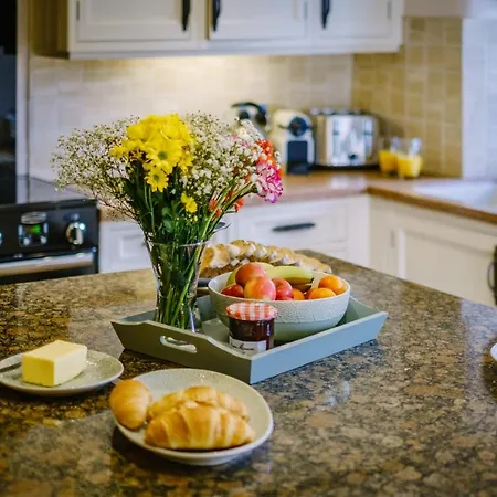 Dom wakacyjny Beautiful Grade 2 Listed Building - West Wing