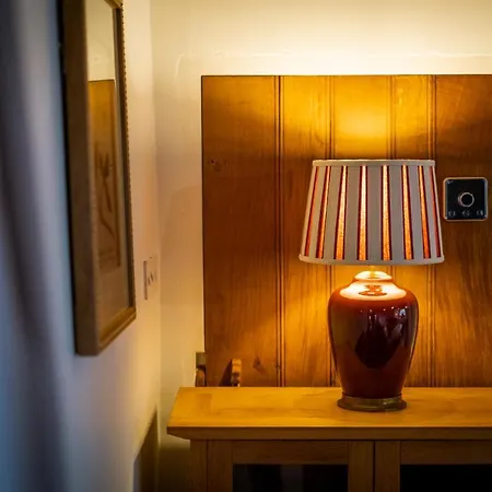 Beautiful Grade 2 Listed Building - West Wing Dom wakacyjny Bowness-on-Windermere