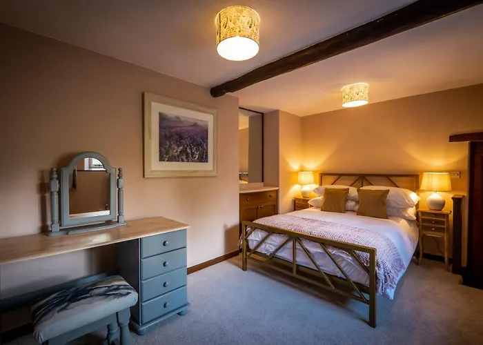 Vakantiehuis Beautiful Grade 2 Listed Building - West Wing