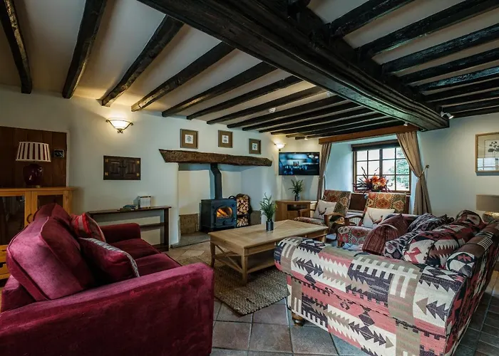 Beautiful Grade 2 Listed Building - West Wing * Bowness-on-Windermere