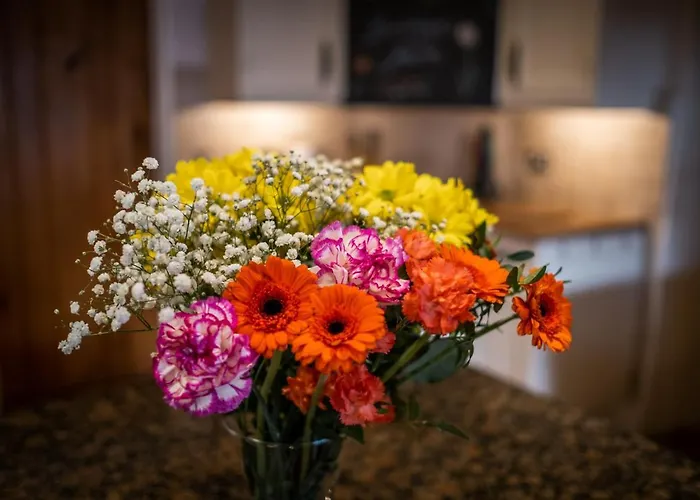 Beautiful Grade 2 Listed Building - West Wing