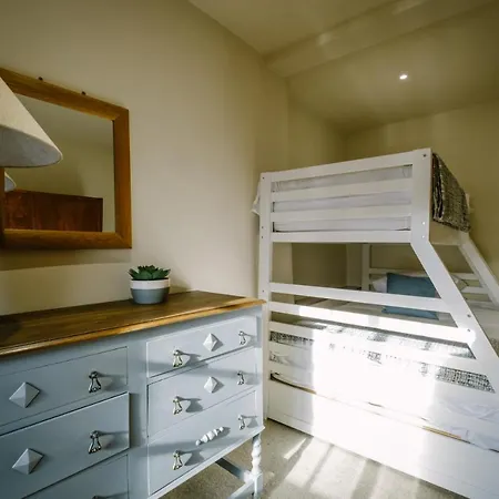 Beautiful Grade 2 Listed Building - West Wing Feriehus *