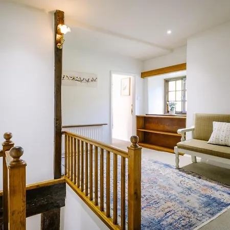 Beautiful Grade 2 Listed Building - West Wing Feriehus Bowness-on-Windermere