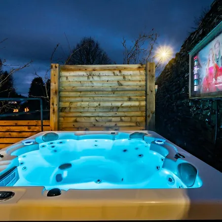 Beautiful Grade 2 Listed Building - West Wing Feriehus *